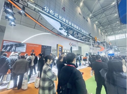 直擊suce丨昱能光儲(chǔ)全場(chǎng)景生態(tài)實(shí)力詮釋,組串式液冷儲(chǔ)能新品首秀出彩